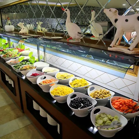 Klas 마흐무틀라르